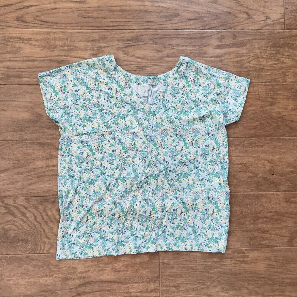 J.Jill Tee Size S Luxe Supima Pleat-Back Floral Print Green/White